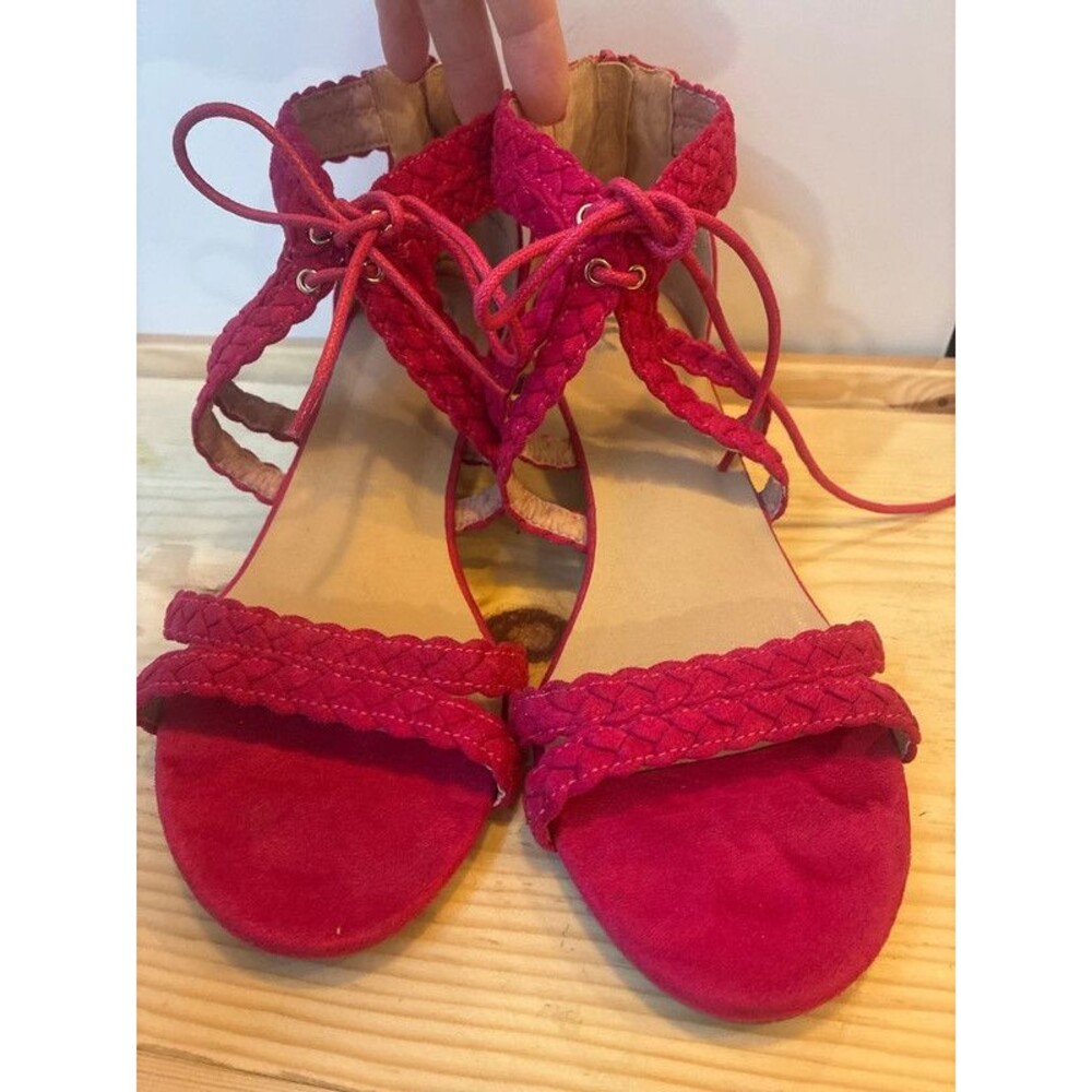 Pink strappy wedge shoes size 9 suede